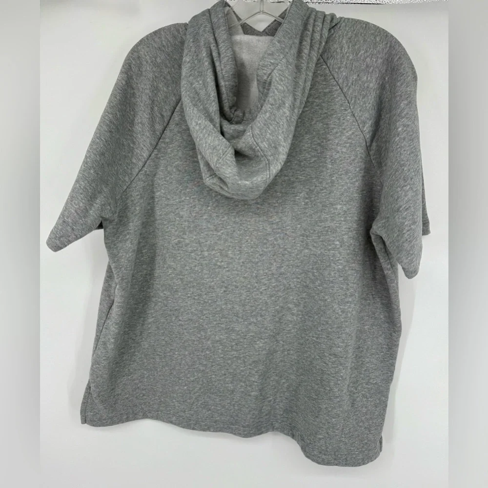 Under Armour Heather Gray Hoodie with Black Logo - Picture 5 of 6